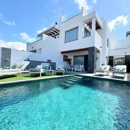Welcome To Bali A Luxurious Modern Getaway Villa