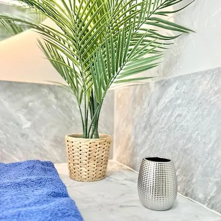 Welcome To Bali A Luxurious Modern Getaway Villa Los Cristianos (Tenerife)